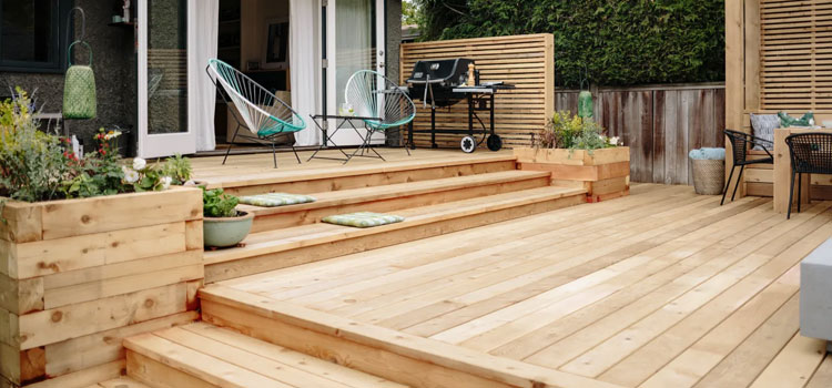 Cedar Decking Suppliers in Mission Hills, CA