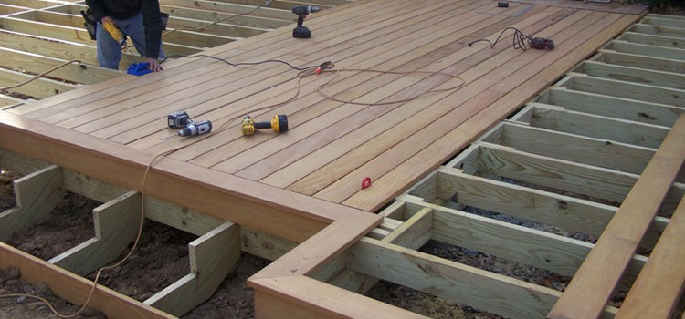 Wood Deck Builders in Mission Hills, CA